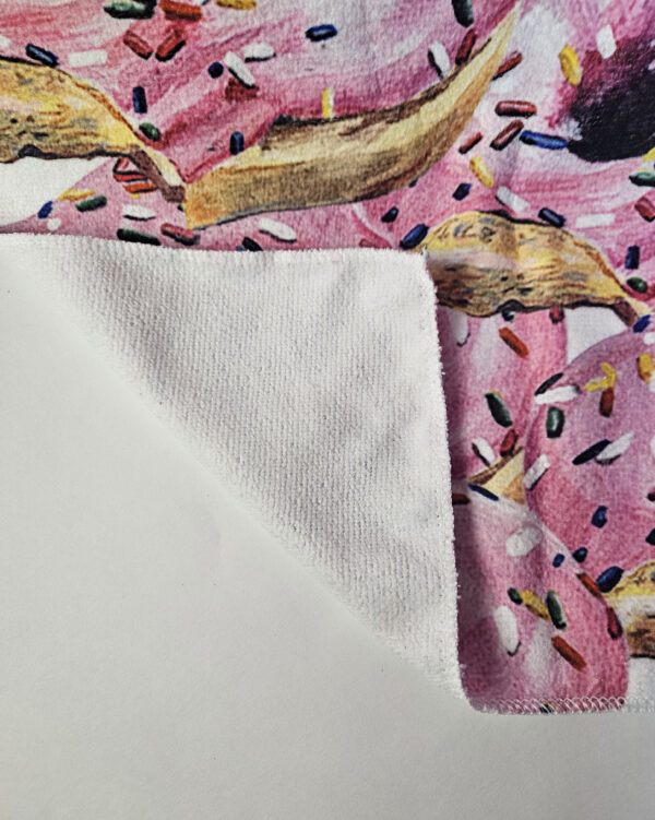 Giant Doughnut Towel - Image 4